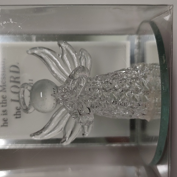 Angel - Picture 1 of 12